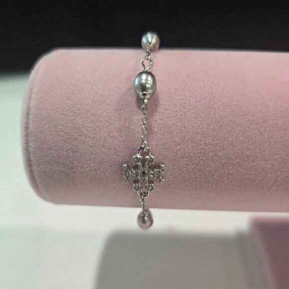 Tory Burch Silver Pearl w/Large Logo Dainty Bracelet NWOT ~ 7" - Picture 3 of 3